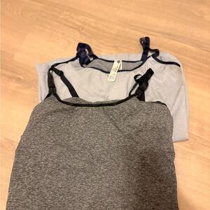 Bravado nursing tanks 2XL (2)
Black and grey
Navy and white